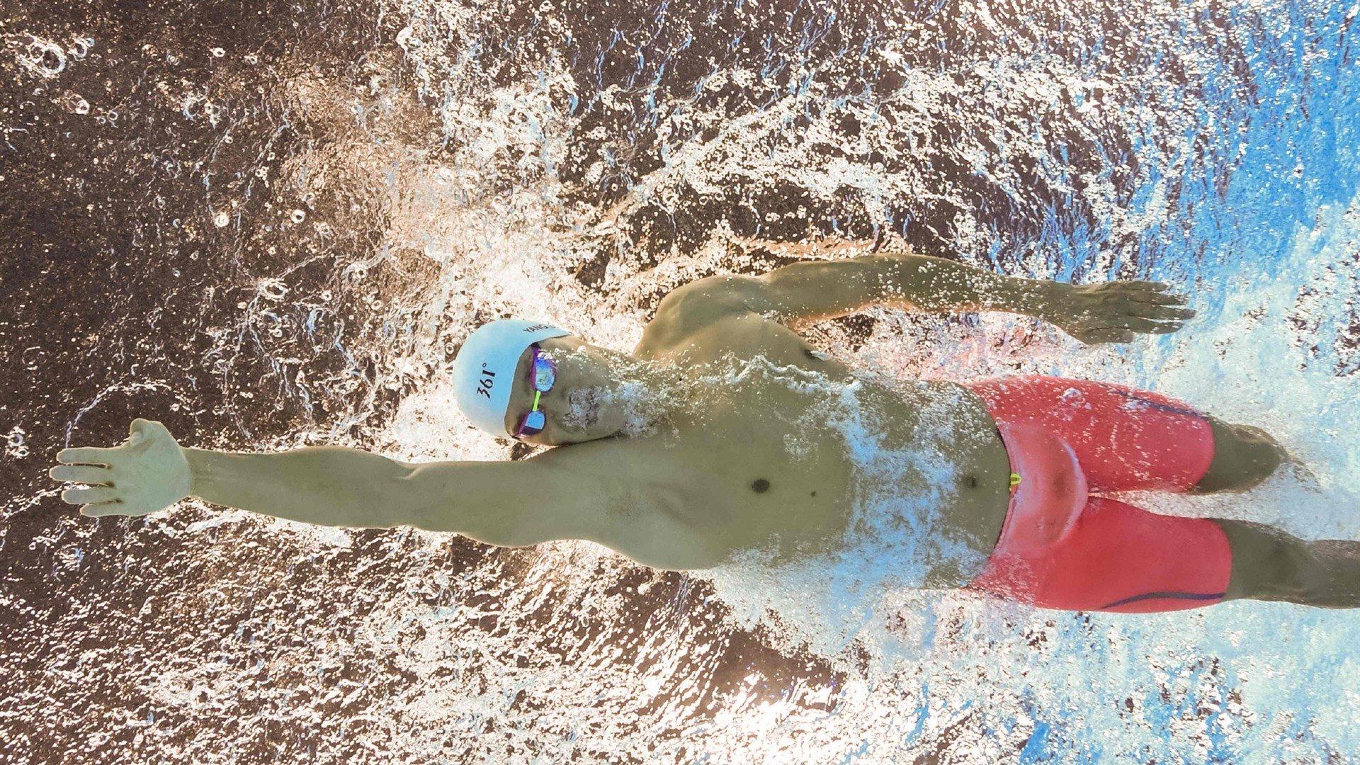 中国滑雪新星闪耀国际赛场，谷爱凌再夺世界杯分站赛冠军